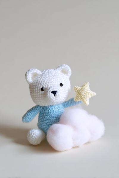 2. Kuscheliger Wolken-Bär mit Sternenstickerei for amigurumi free pattern pdf ideas