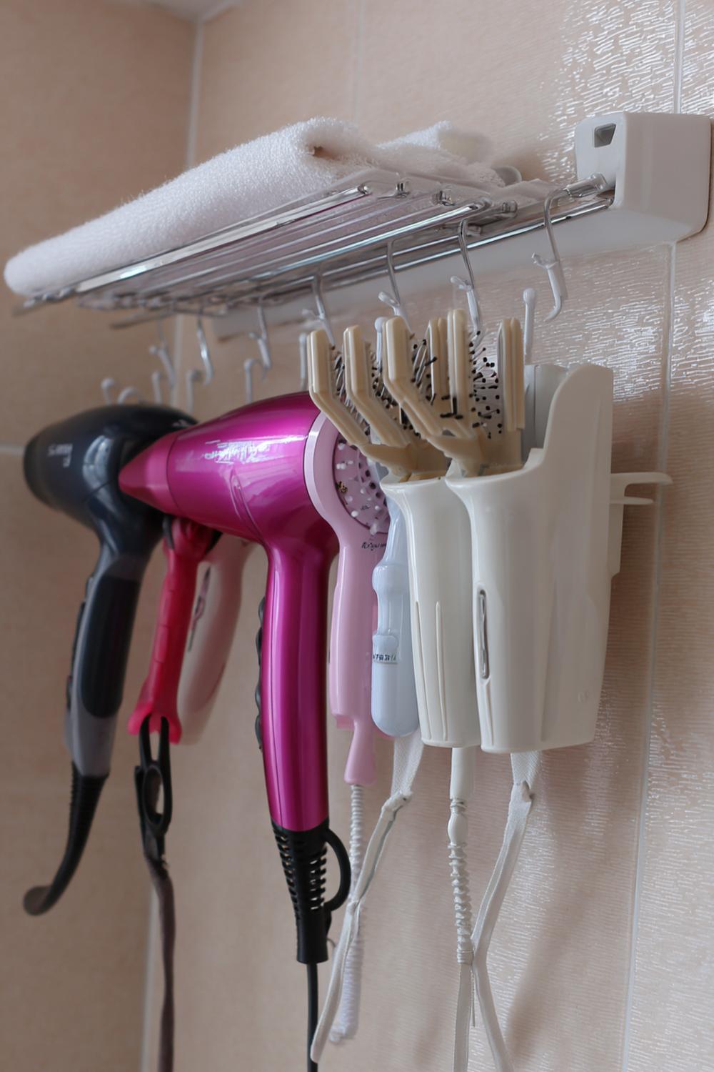 25. Badezimmer Organisation ohne Bohren mit Hängeorganizer aus Stoff für Föhnaufsätze