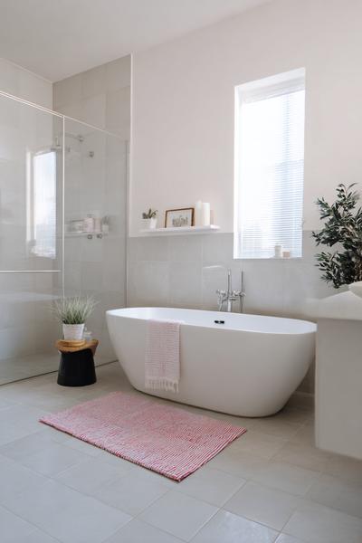 13. Farbe, Kalkputz und neue Textilien for bathroom remodel ideas on a budget ideas