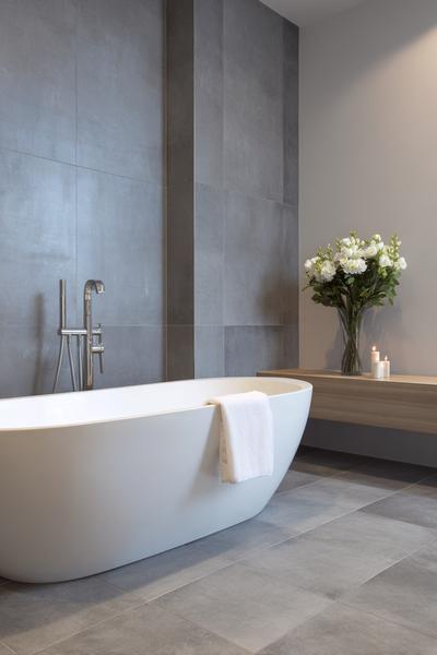 22. Antibakterielle Oberflächen und pflegeleichte Fugen for bathroom remodel ideas 2025 ideas