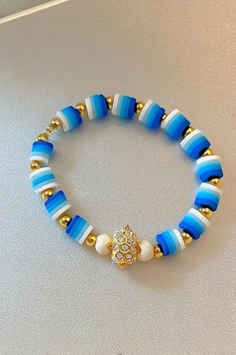 Elegantes Blau mit Glamour