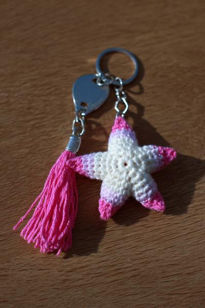 13. Stern als crochet keychains patterns free mit doppellagiger Spitze
