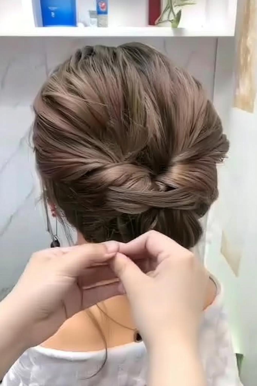 Eleganter Twisted Chignon