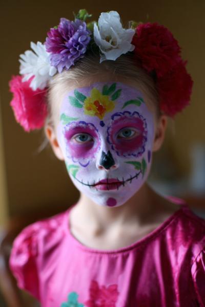18. Zucker-Schädelblumen als for face painting ideas for kids halloween ideas