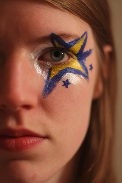 16. Schneller Sternen-Bogen über dem Auge als for face painting ideas simple ideas