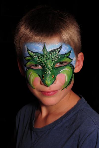 17. Wettbewerbs-Drache mit Rauch und Schuppen als for face painting ideas for competition ideas