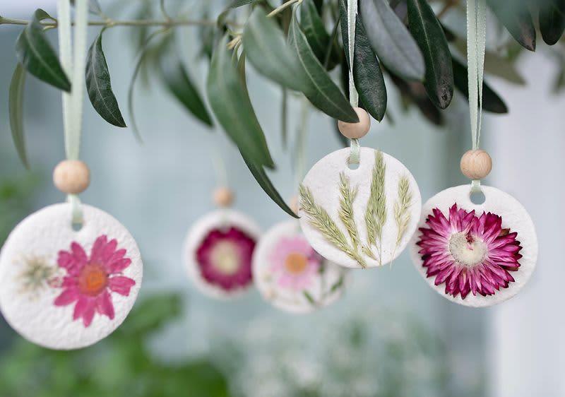 Florale Salzteig Dekoration Blumen