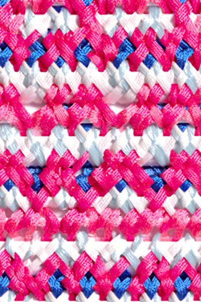 25. Vierfarben-Wellenband Mit Ruhigem Hintergrund for friendship bracelets patterns 4 colors ideas