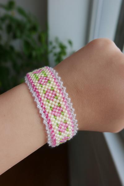 27. Gänseblümchen-Band Mit Hellem Kern for friendship bracelets patterns flower ideas