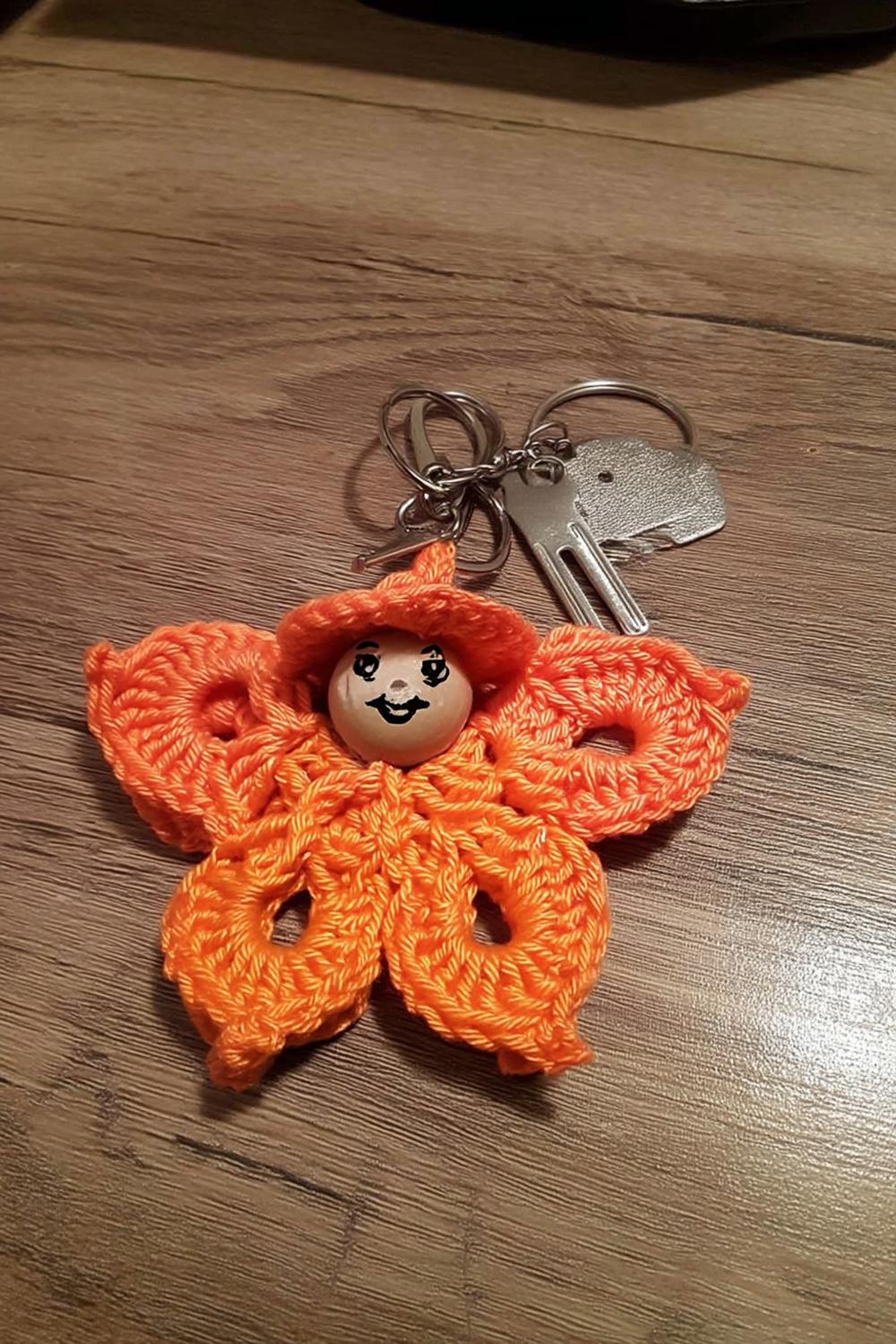 Orangefarbener Glücksstern