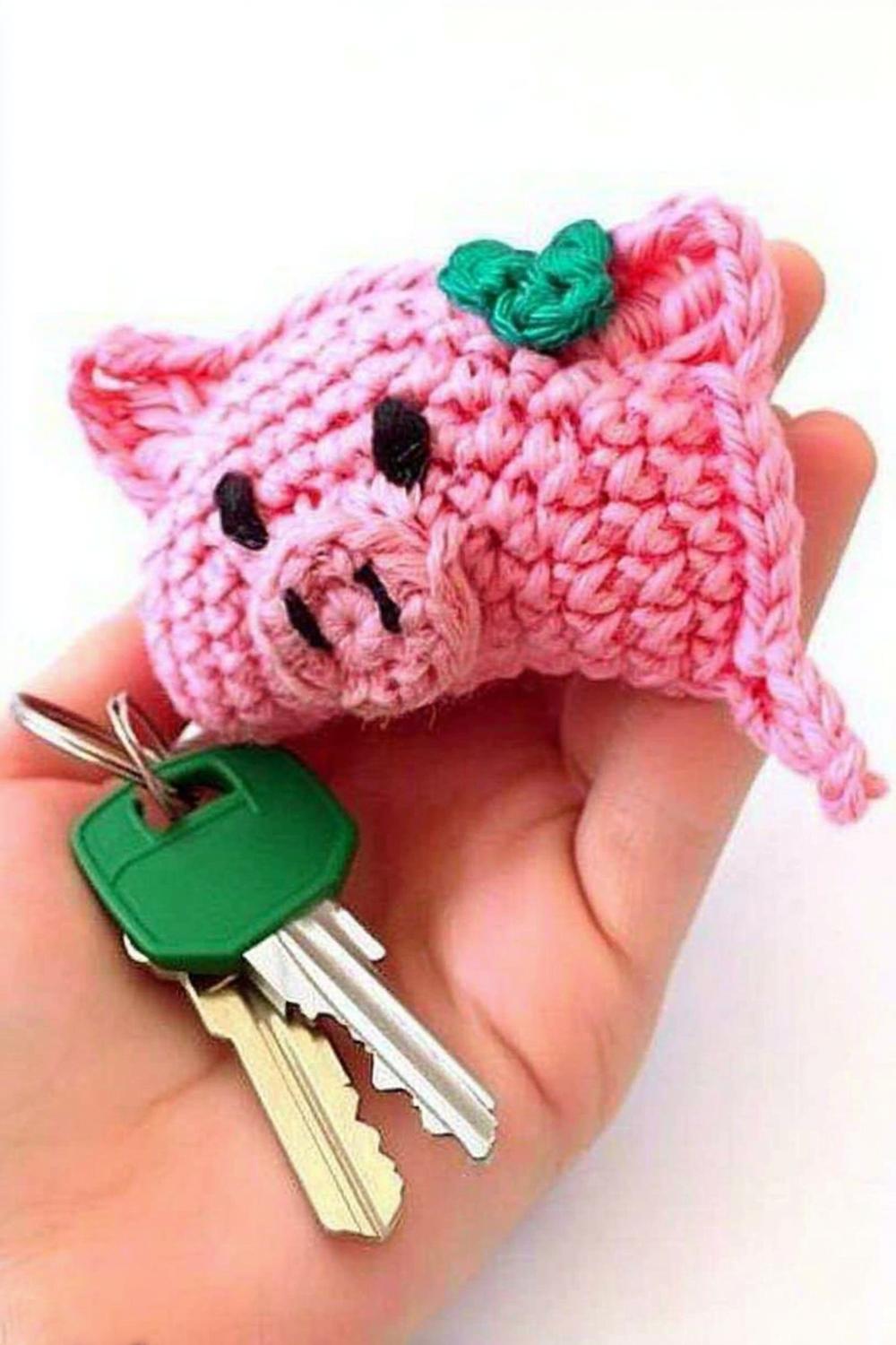 Rosa Schweinchen als Schlüsselanhänger