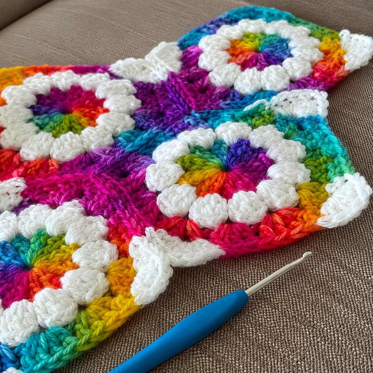 10 Granny Square Muster, Die Ich Für Meine Mietwohnung