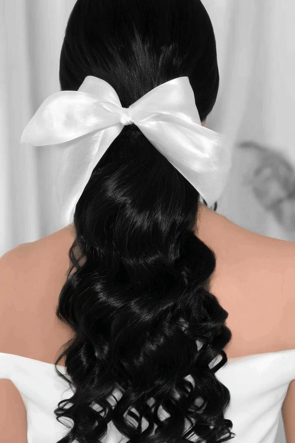 Elegante Gäste-Frisur