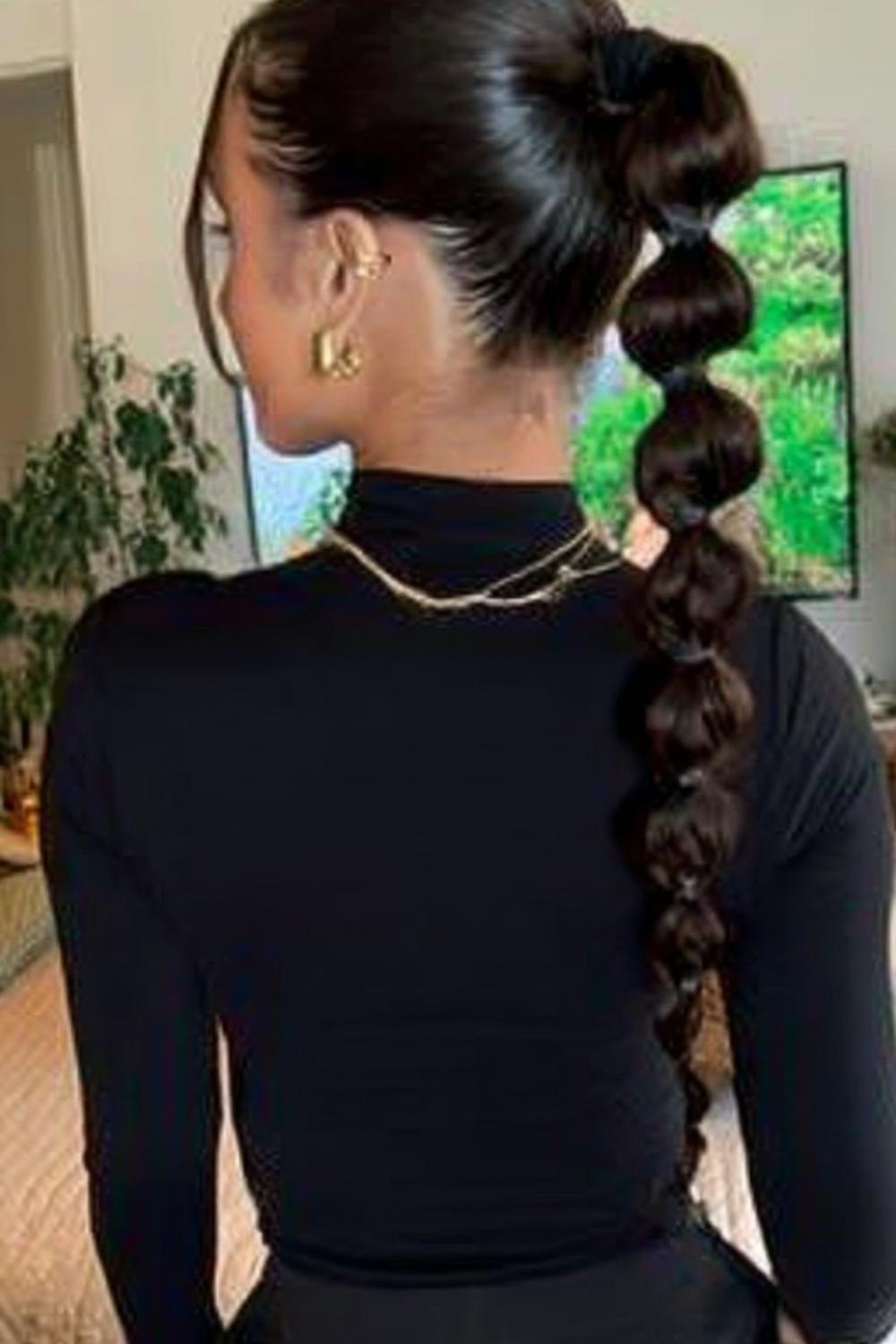 Eleganter Bubble-Pferdeschwanz