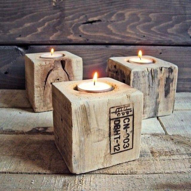 Kerzenhalter aus Holzstücken