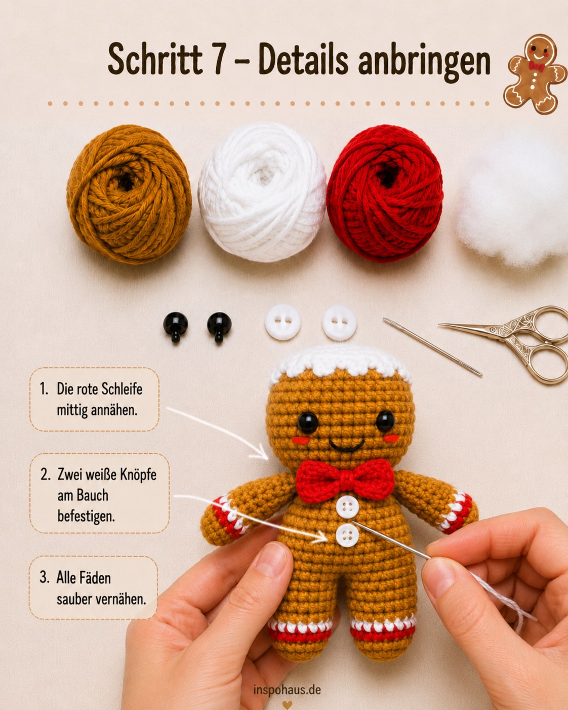 Rote Schleife und weiße Knöpfe werden am Lebkuchenmann Amigurumi angebracht