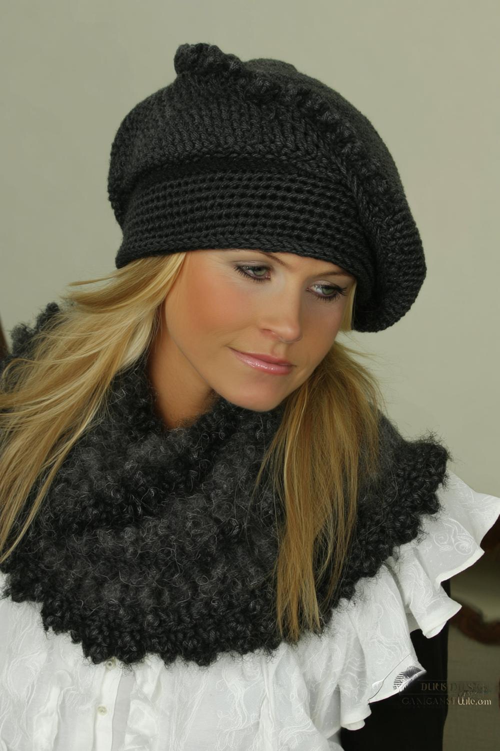 Elegante schwarze Baskenmütze