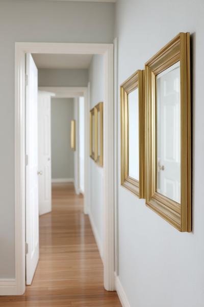 25. Zwei-Reihen-Raster als Photo Wall Collage Bedroom Layout Simple mit klaren Kanten