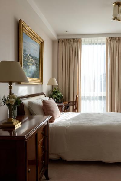 35. Kunst-und-Foto-Mix als Photo Wall Collage Bedroom Ideas mit einem Statement-Print