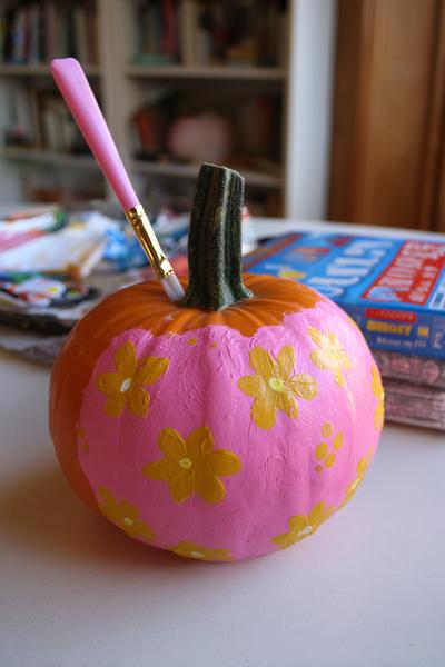15. Struktur-Kürbis mit Spachtel-„Putz“ für for pumpkin painting ideas easy creative ideas