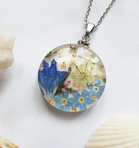 Resin Anhänger mit Trockenblumen