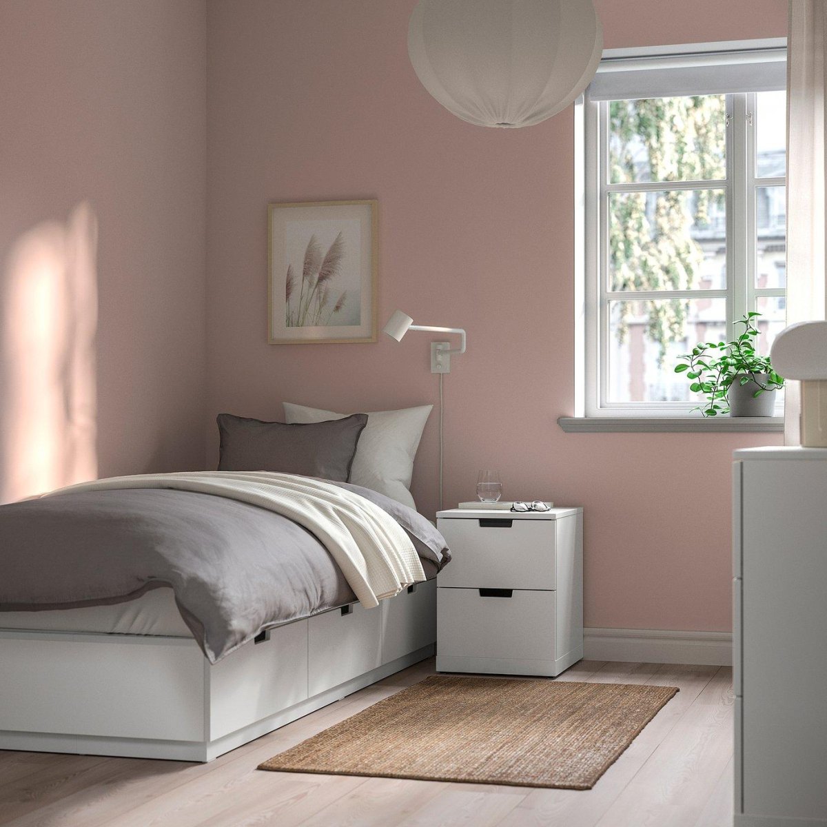 Rosé Wandfarbe kleines Schlafzimmer