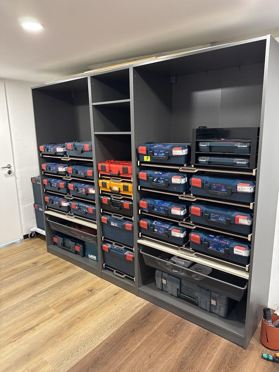 Werkzeugkoffer Regal Lagerung